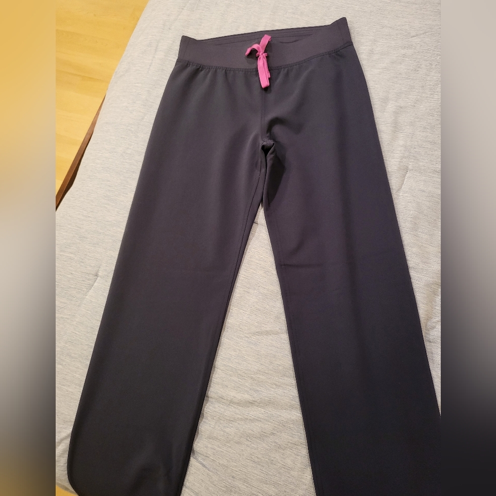 Figs Livingston night sky XS